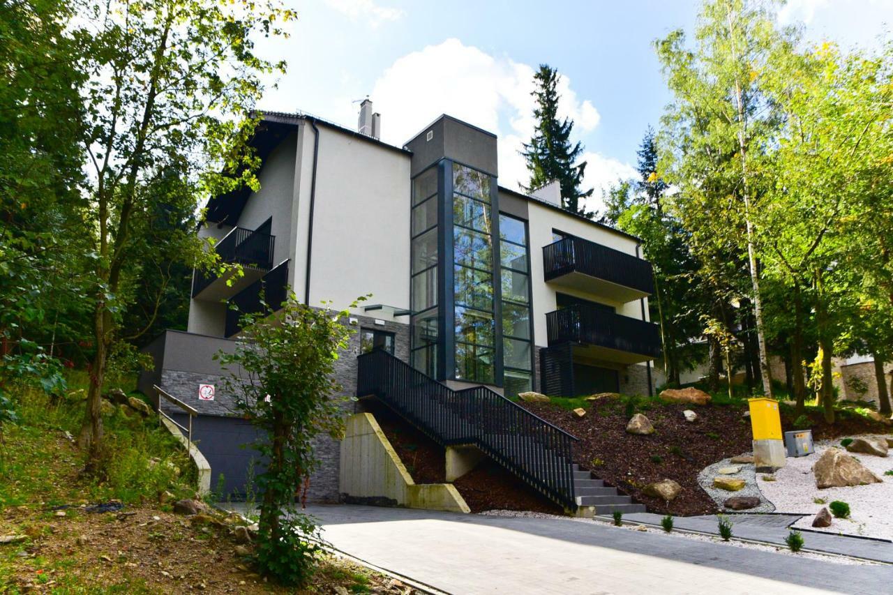 Apartament Szarotka - Apartamentuj คาร์ปัตซ์ ภายนอก รูปภาพ